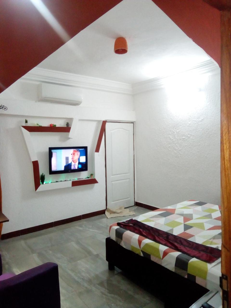 Senateur Hotel Agontinkon 科托努 外观 照片