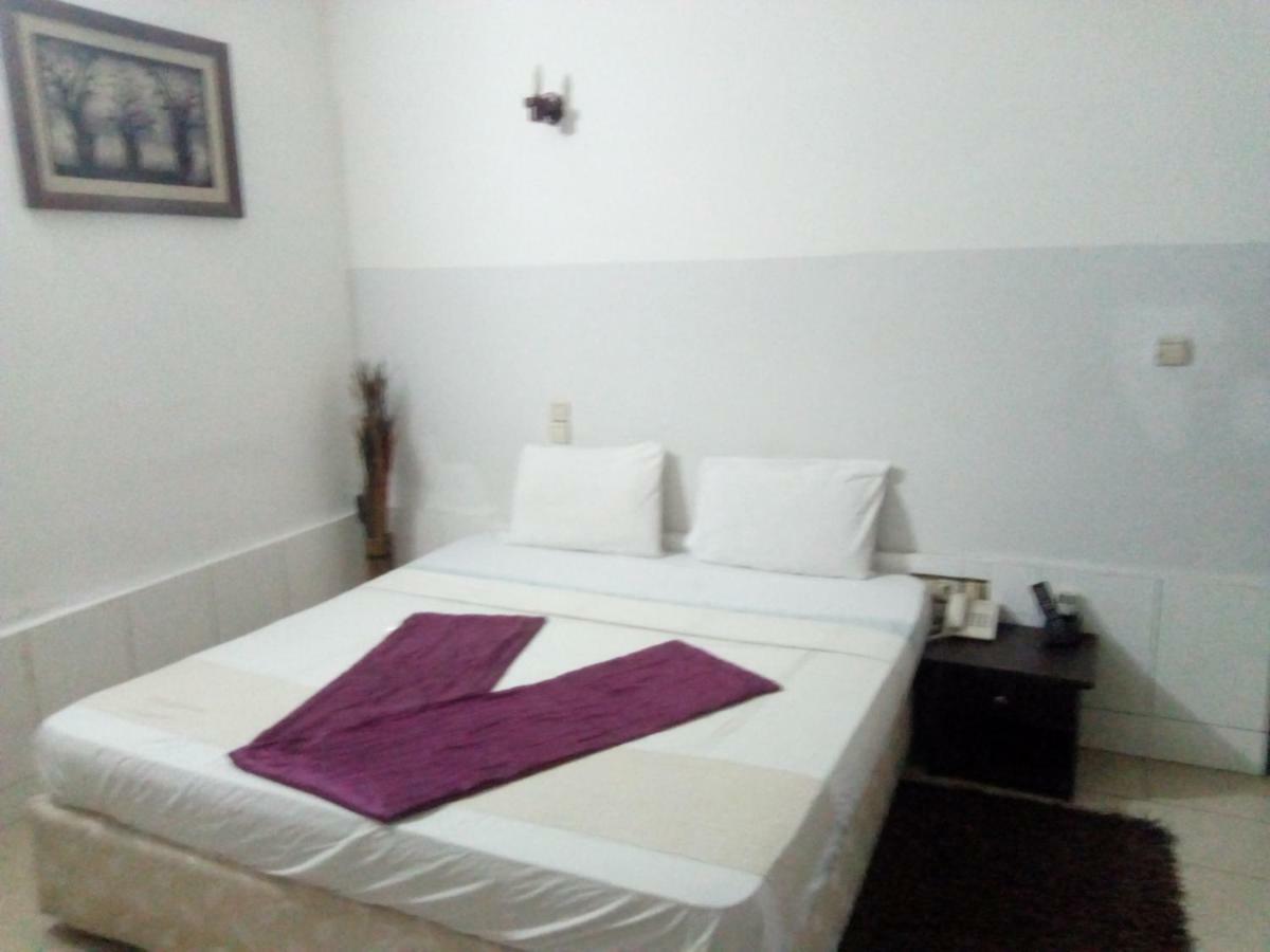 Senateur Hotel Agontinkon 科托努 外观 照片