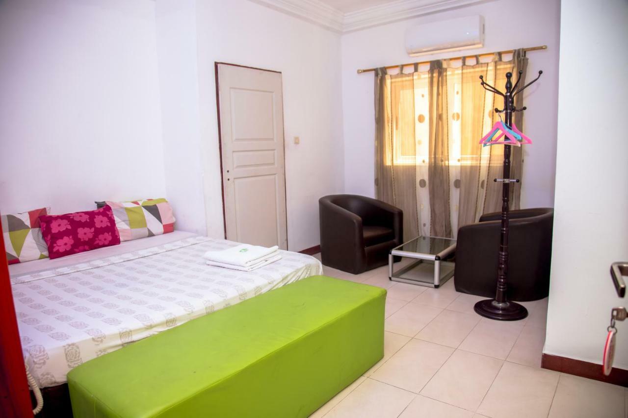 Senateur Hotel Agontinkon 科托努 外观 照片